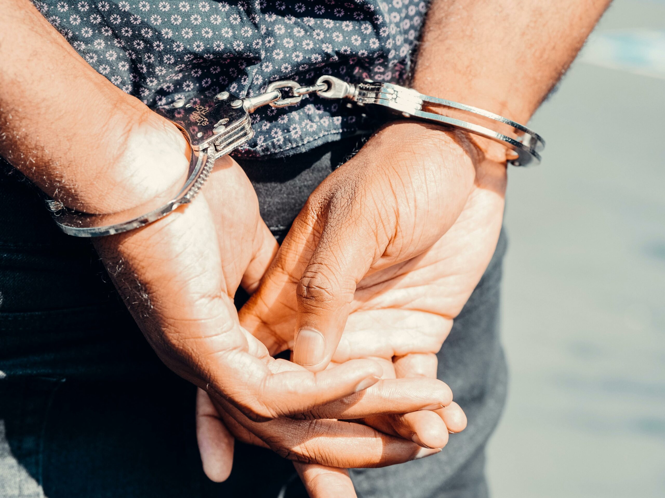 A Florida man leaves empty-handed after being charged with attempting to break into a locked bank